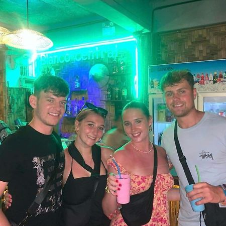 Hostel Blanco Central Ko Phi Phi Zewnętrze zdjęcie