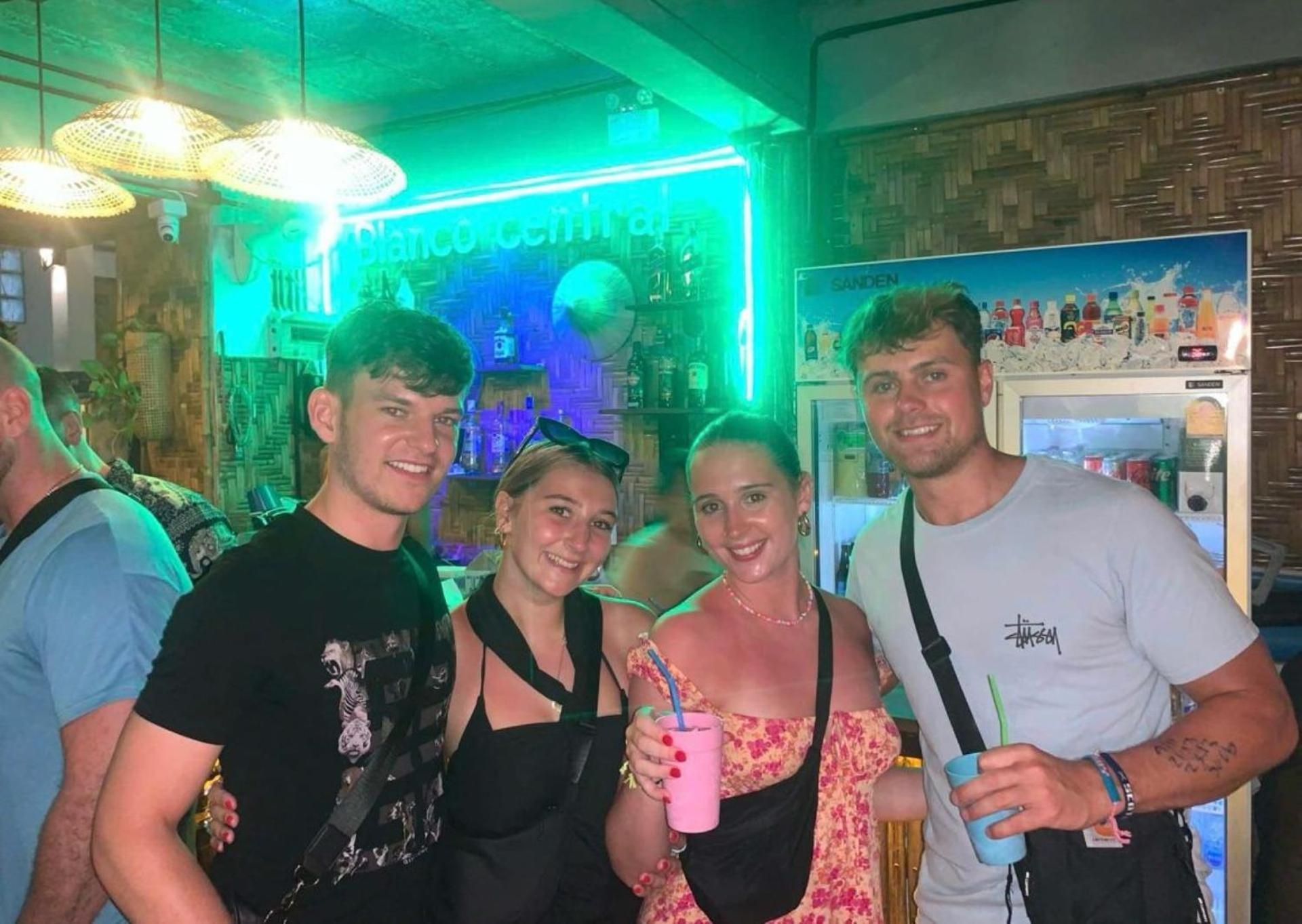 Hostel Blanco Central Ko Phi Phi Zewnętrze zdjęcie